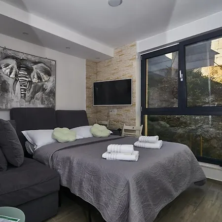 Apartament Fjoret *